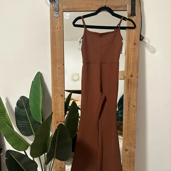 Wilfred Free Divinity Flare Jumpsuit Cognac XS NWT - Picture 6 of 7